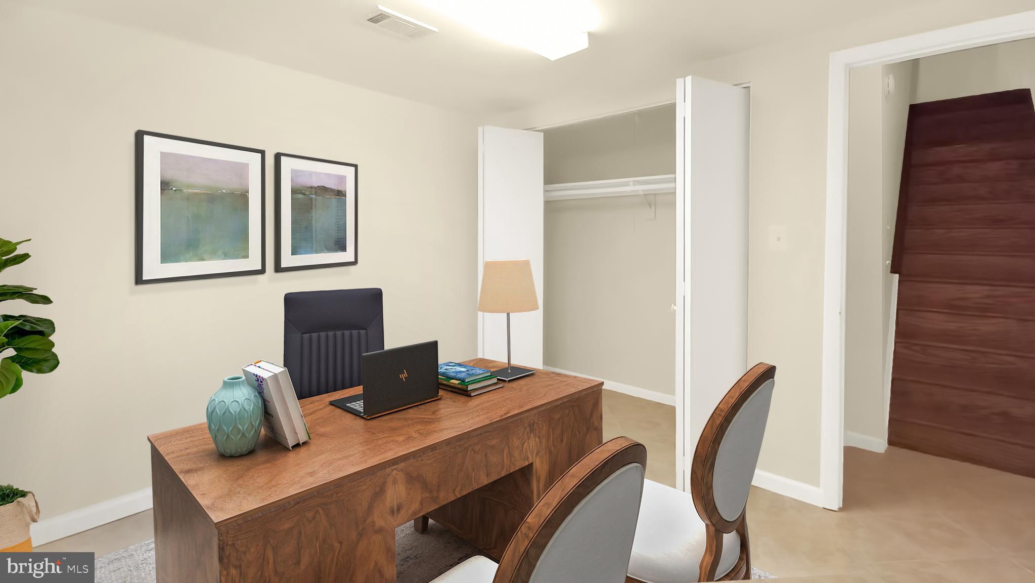 FOX HILLS - Residential Lease