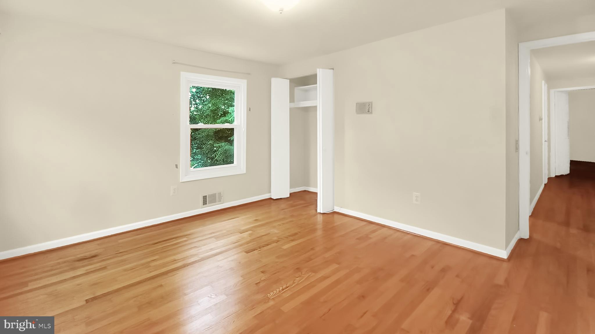 FOX HILLS - Residential Lease