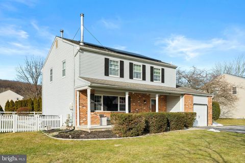 Photo of 21 Beaver Run Road, DOWNINGTOWN, PA 19335 (MLS # PACT2117510)