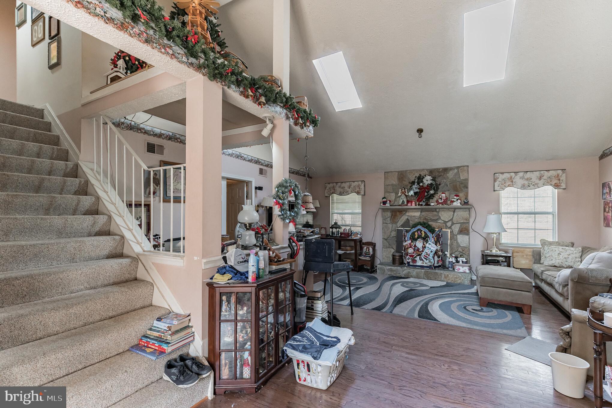 PINEFIELD - Residential