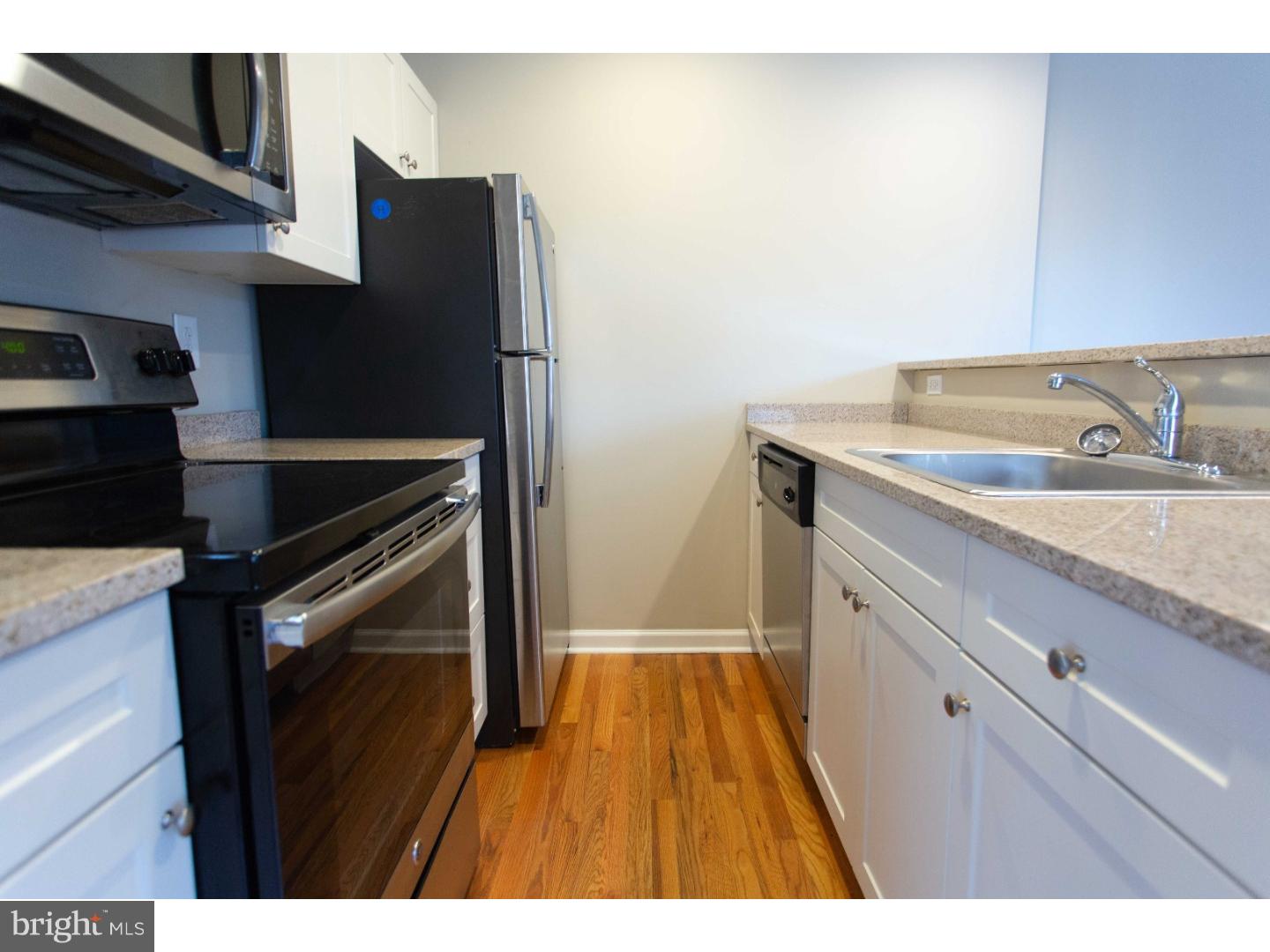 WASHINGTON SQ - Residential Lease