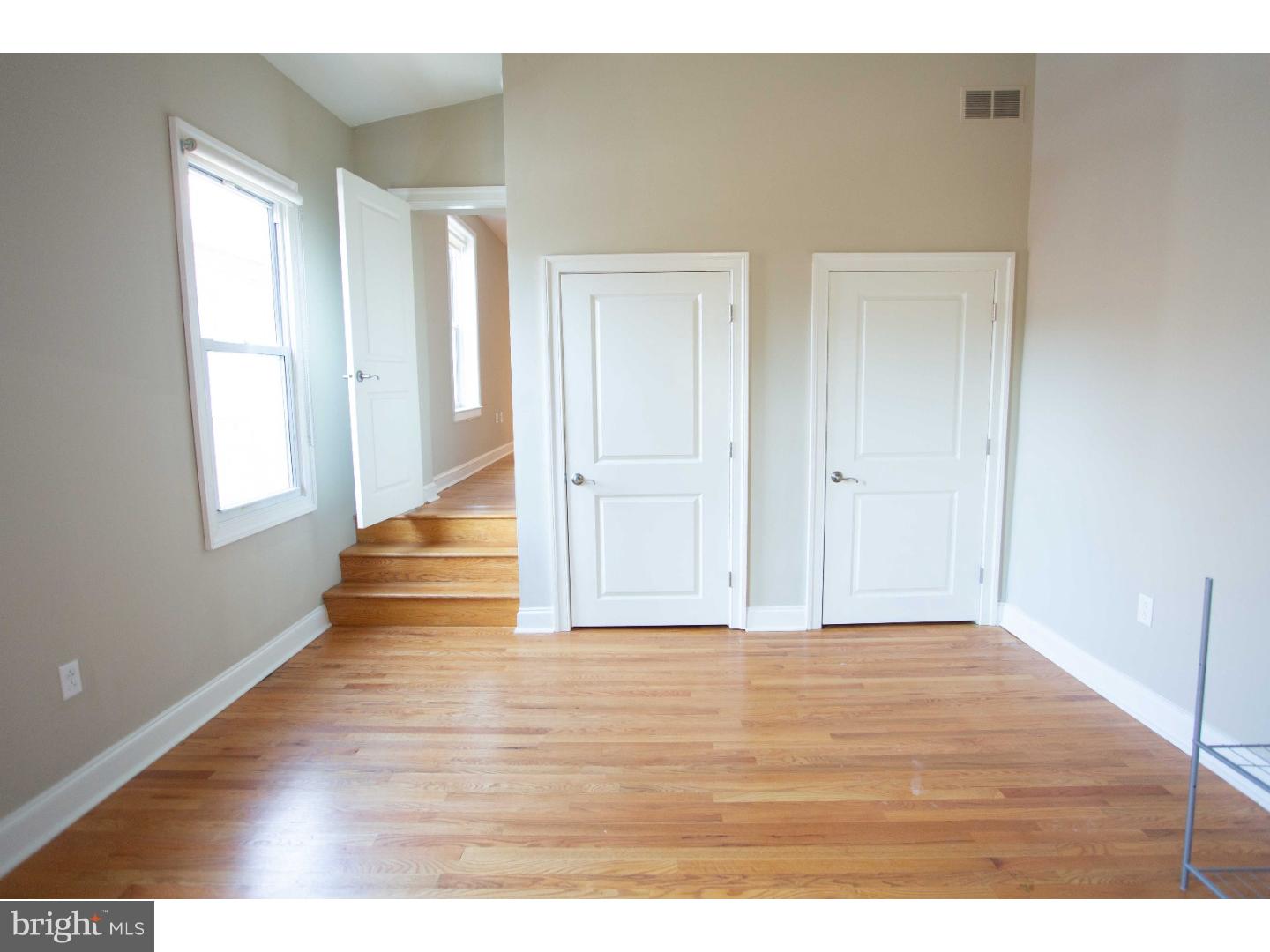 WASHINGTON SQ - Residential Lease