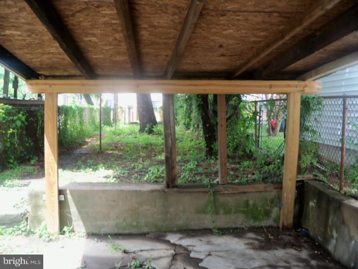 CHESTER HTS - Residential