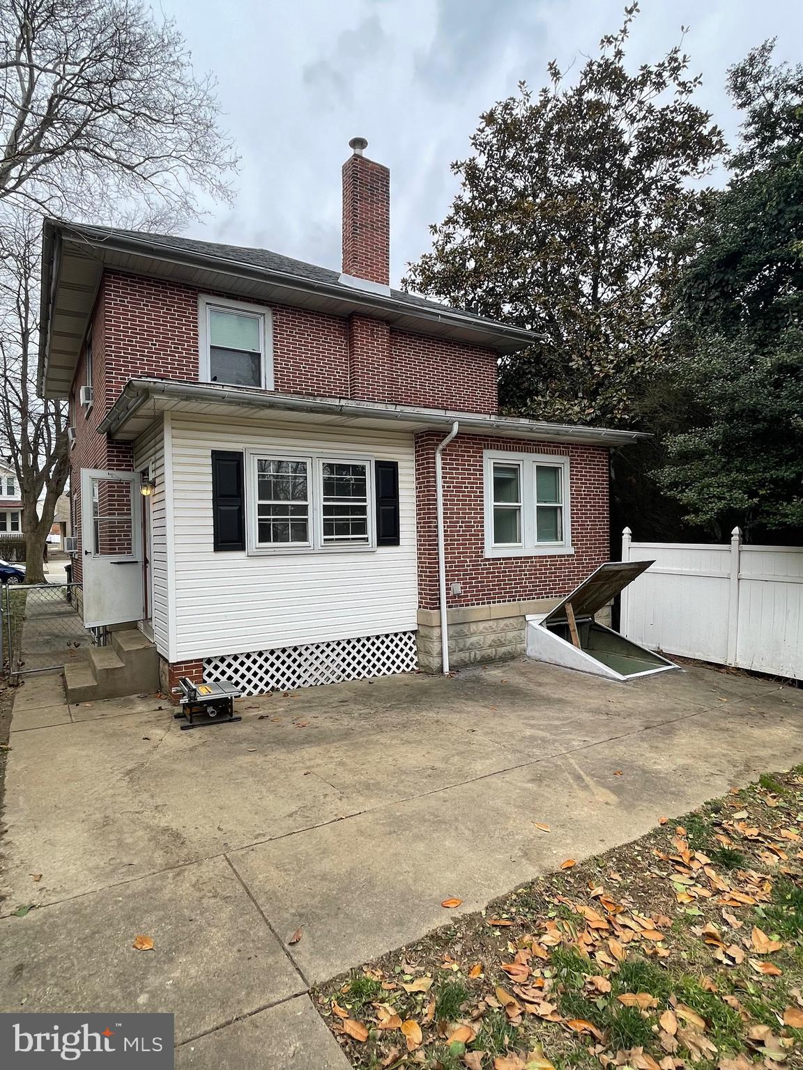 CONSHOHOCKEN - Residential