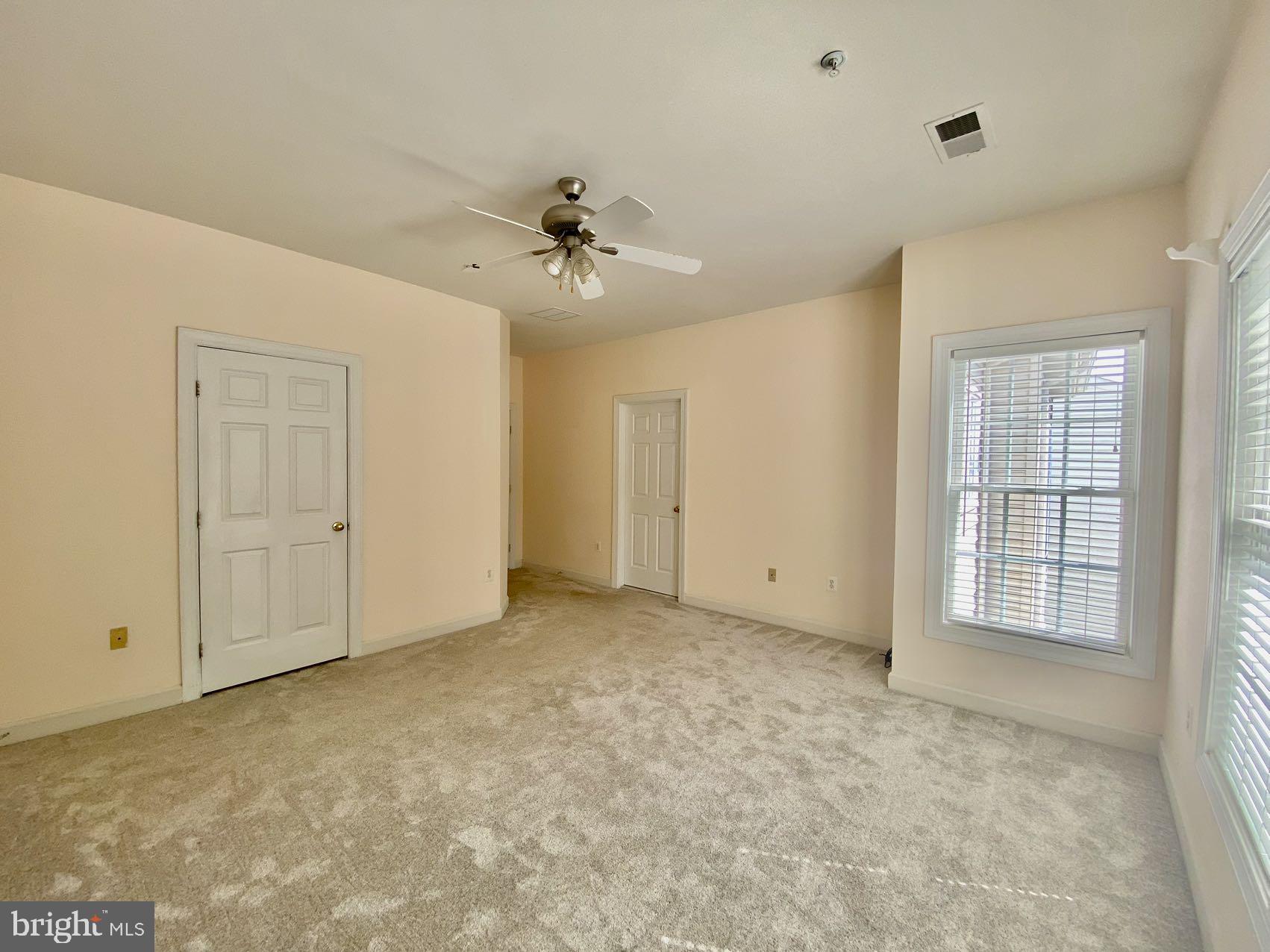 KINGSVIEW VILLAGE - Residential Lease