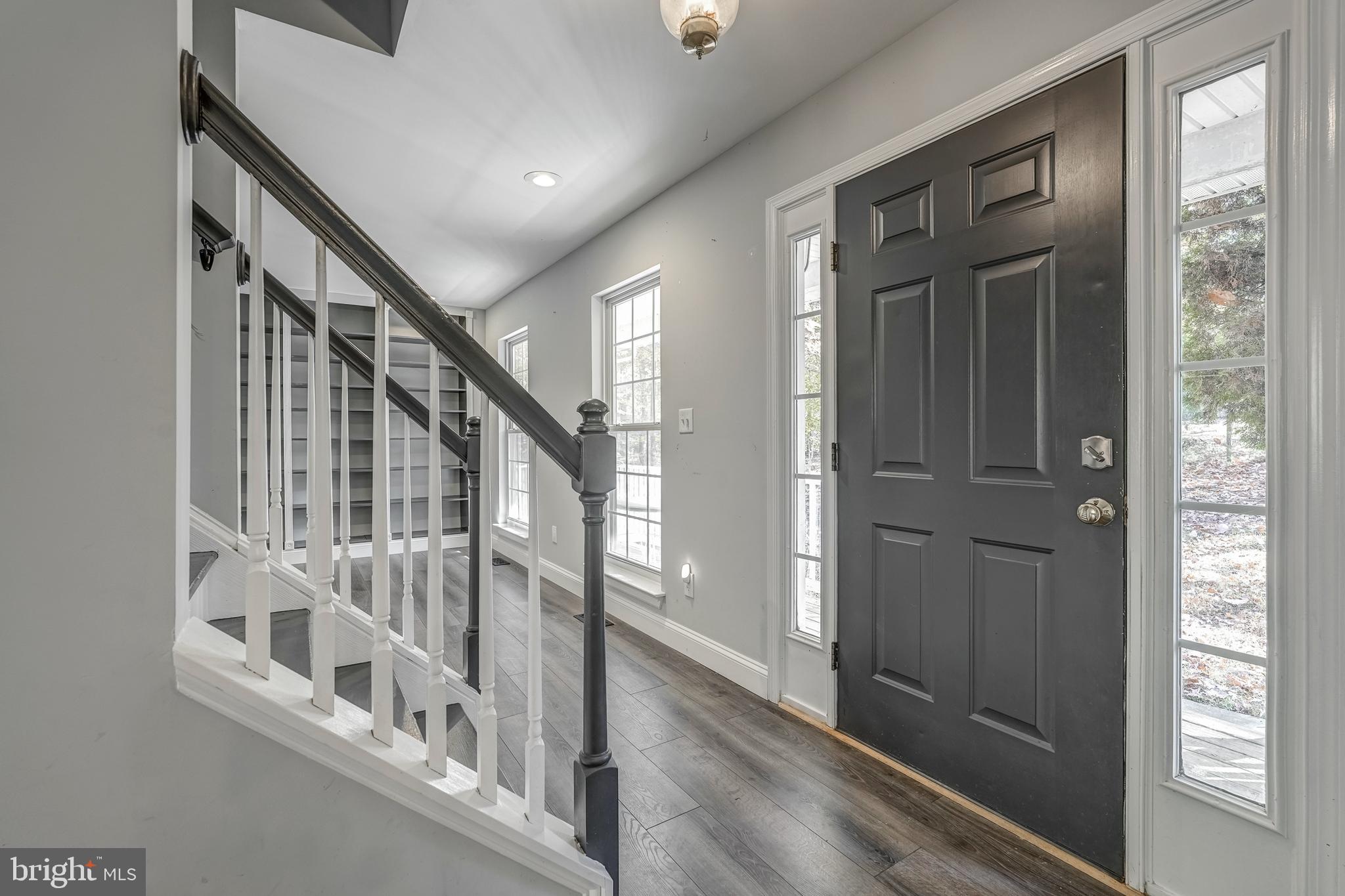 MOUNTAIN VIEW ESTATES - Residential