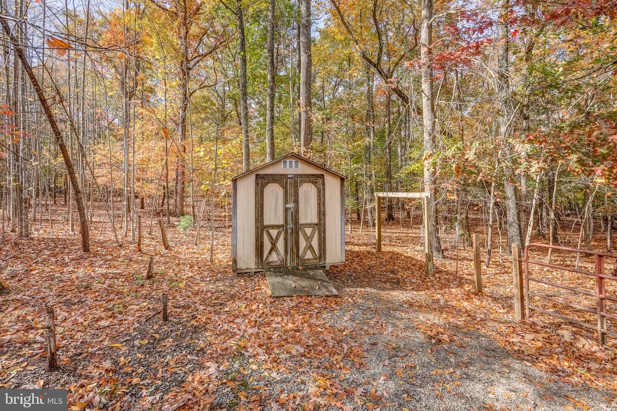 MOUNTAIN VIEW ESTATES - Residential