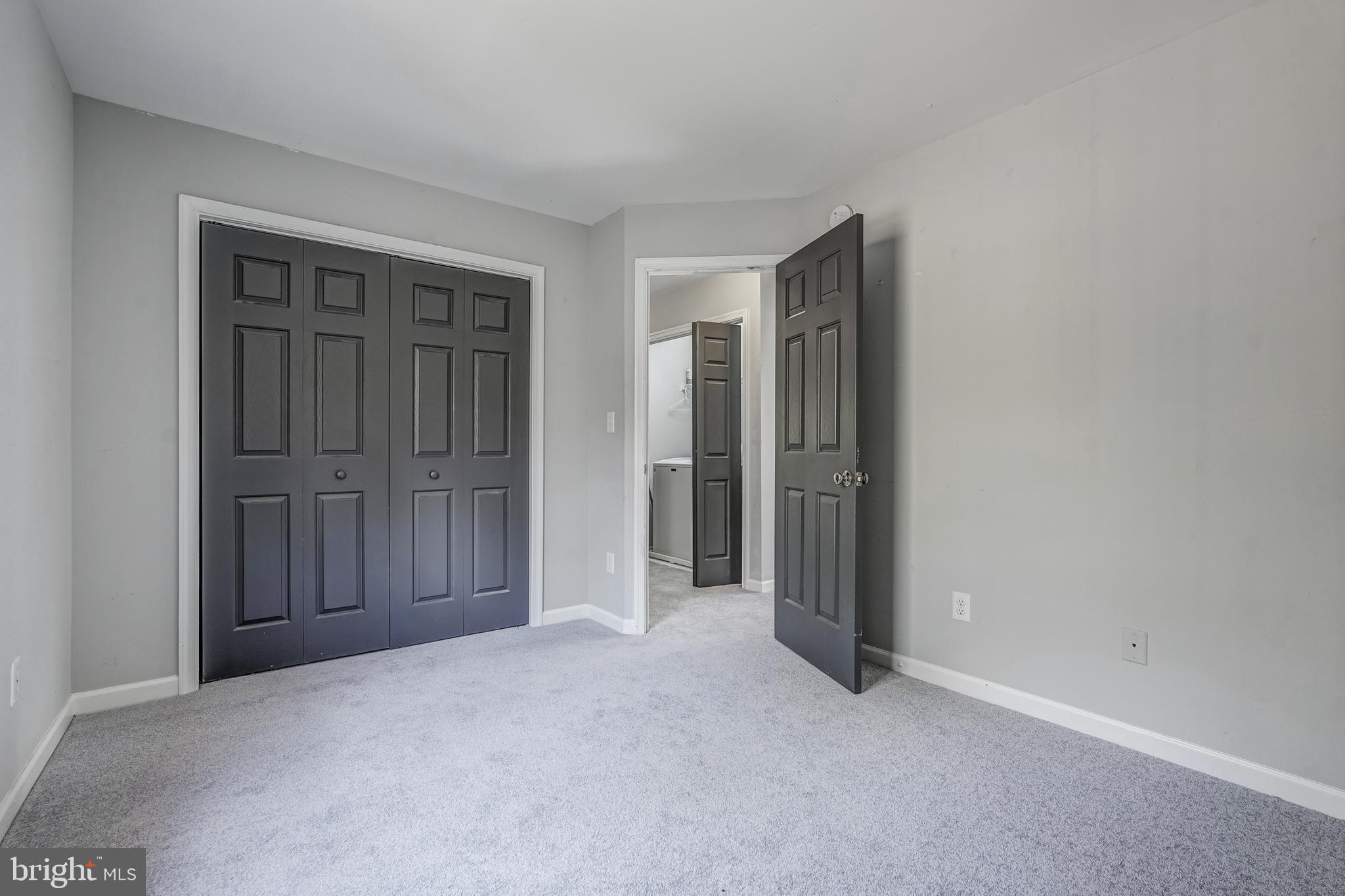 MOUNTAIN VIEW ESTATES - Residential