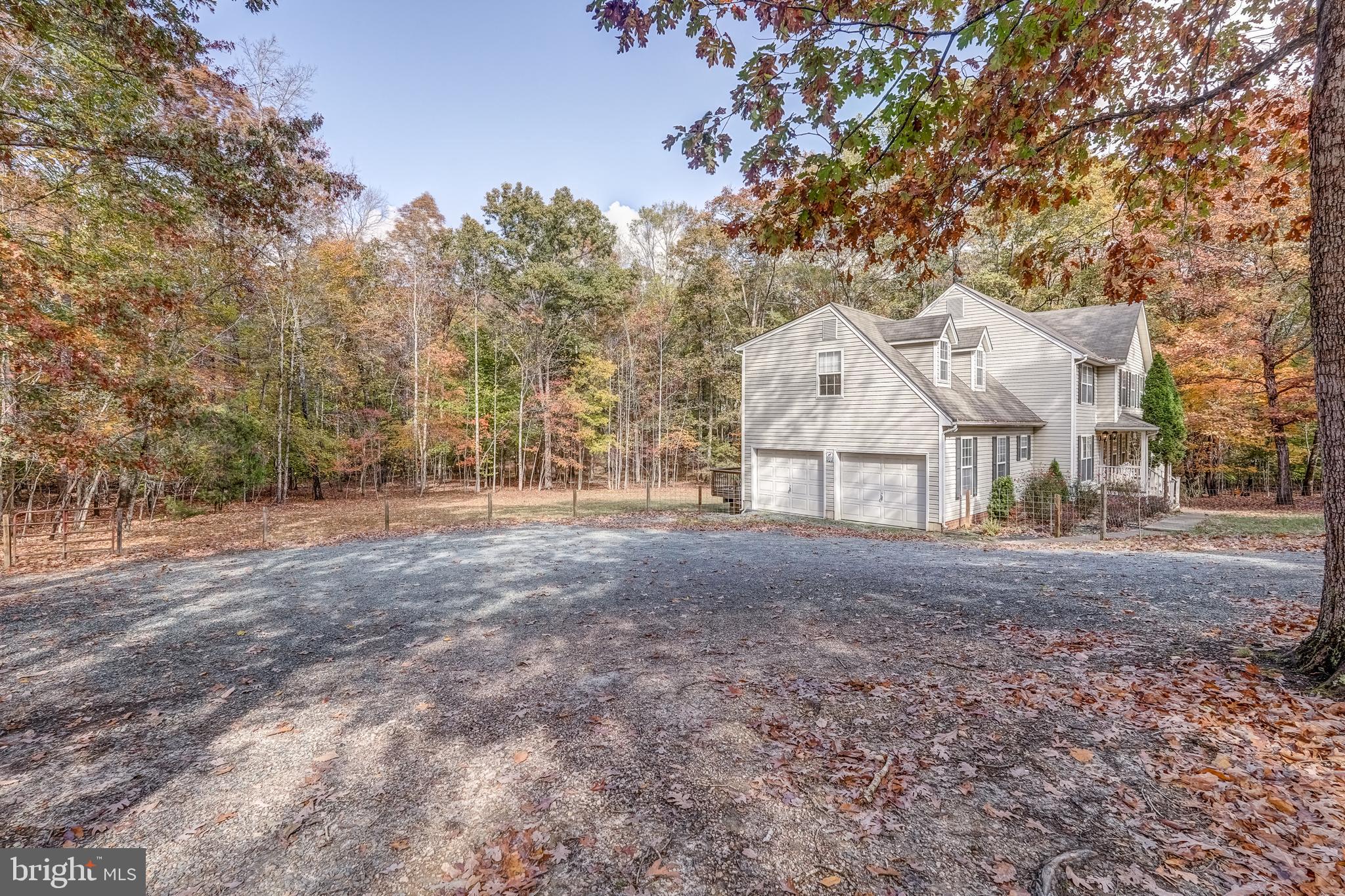 MOUNTAIN VIEW ESTATES - Residential