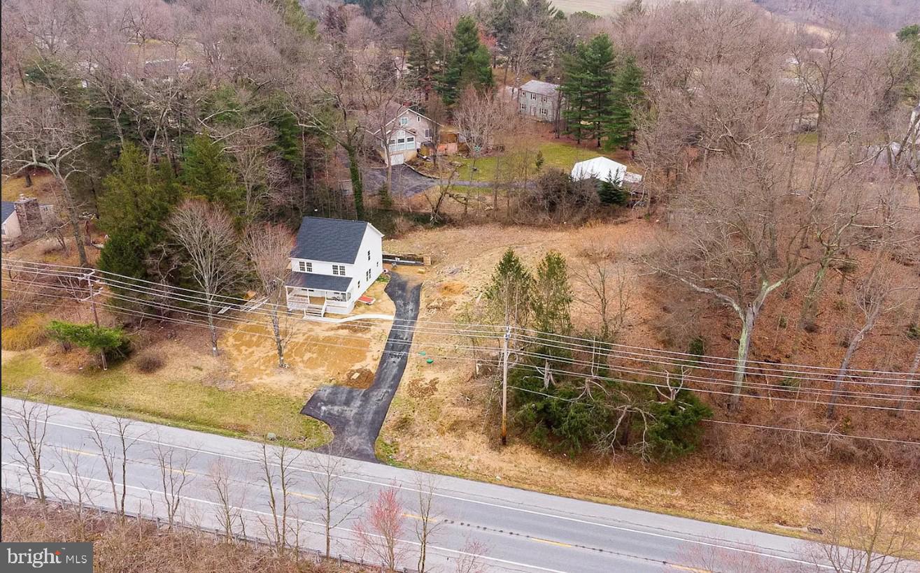 WHITE PINE ACRES - Residential