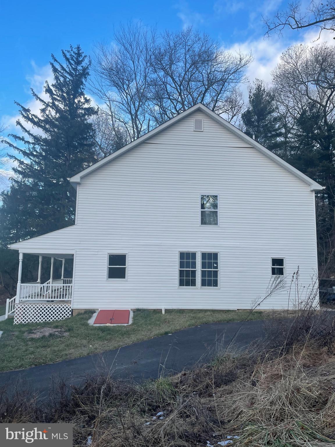 WHITE PINE ACRES - Residential