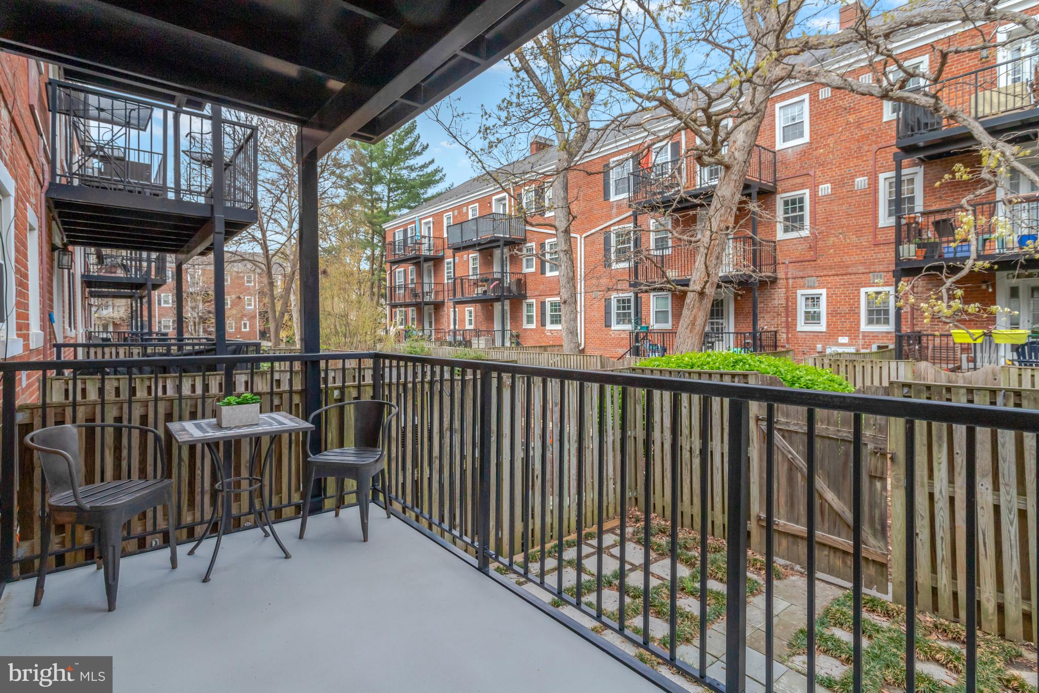 FAIRLINGTON VILLAGES - Residential