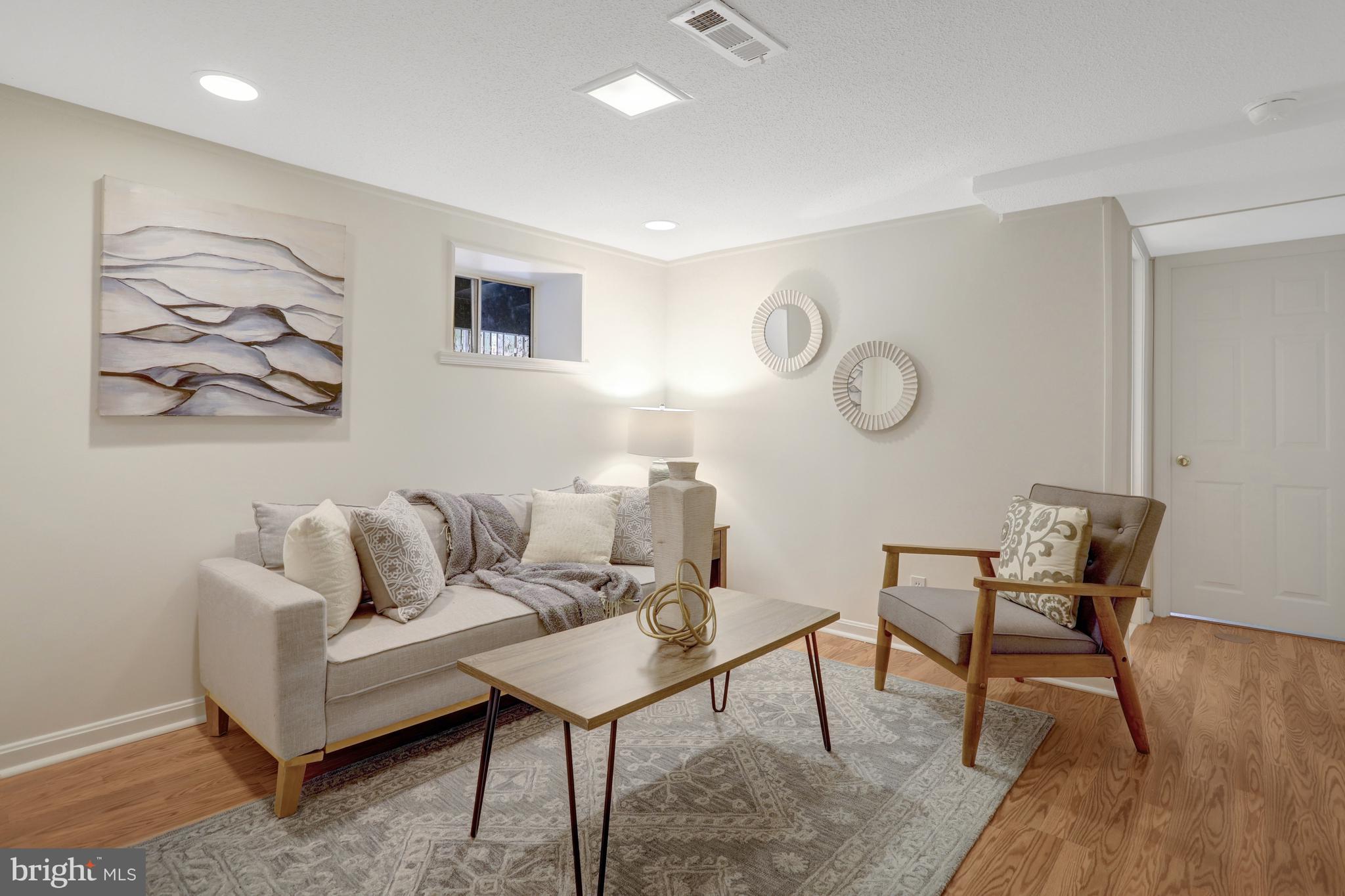 FAIRLINGTON VILLAGES - Residential