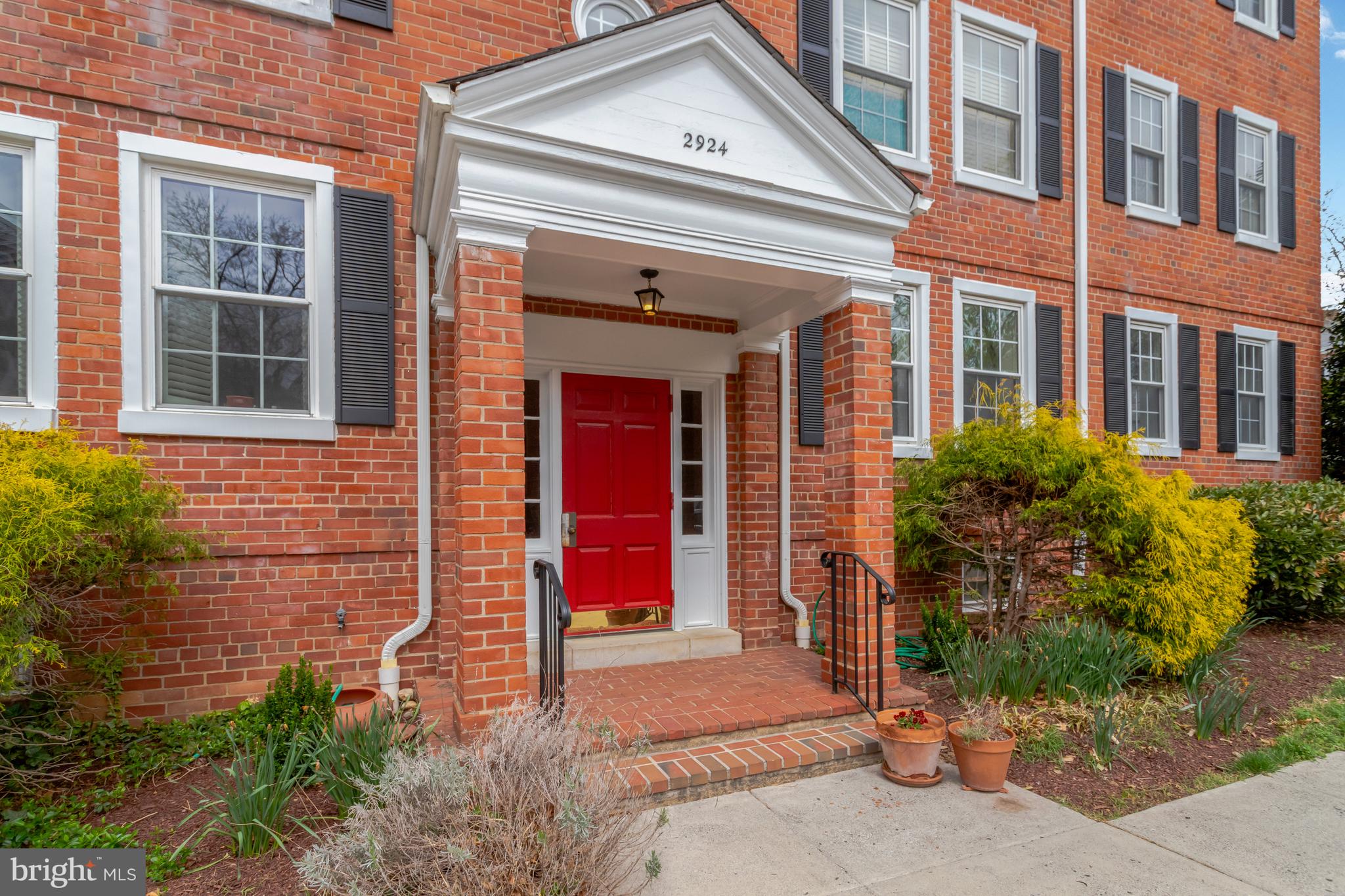 FAIRLINGTON VILLAGES - Residential