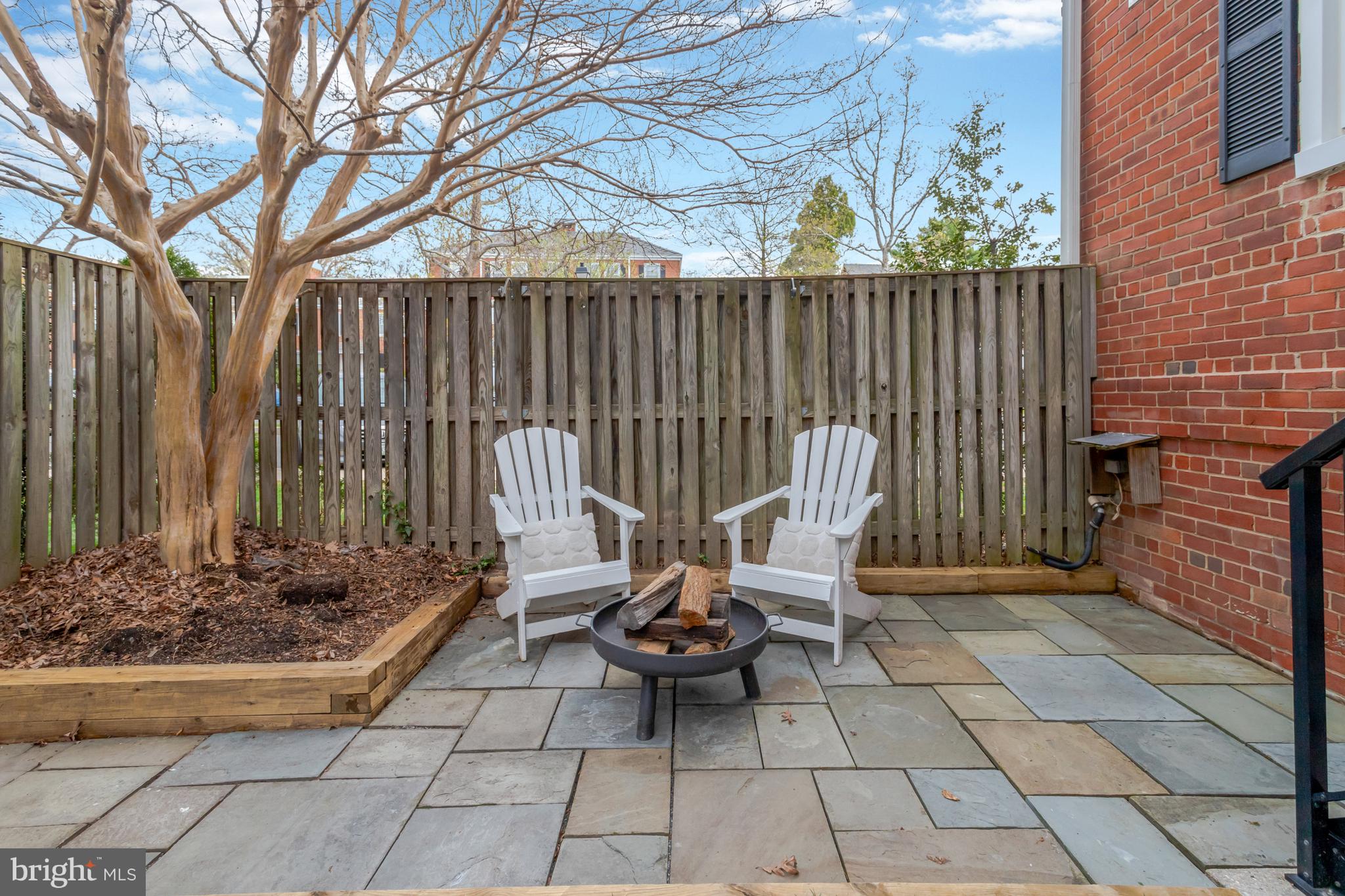 FAIRLINGTON VILLAGES - Residential