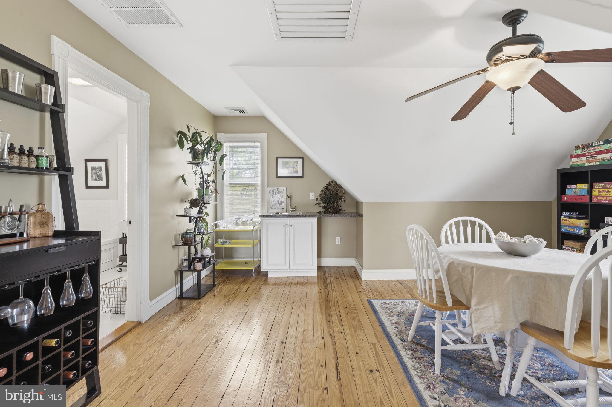 OVERLEA - Residential