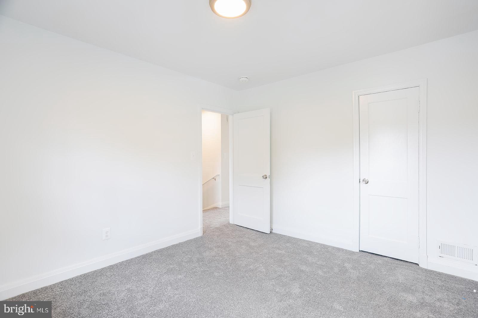 RIDGELEIGH - Residential Lease