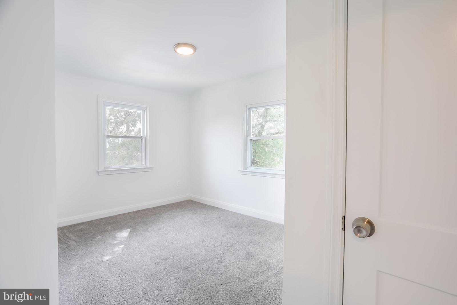 RIDGELEIGH - Residential Lease