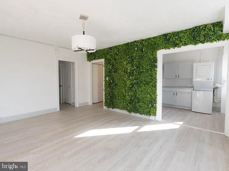 MOUNT VERNON PLACE HISTORIC DISTRICT - Residential Lease