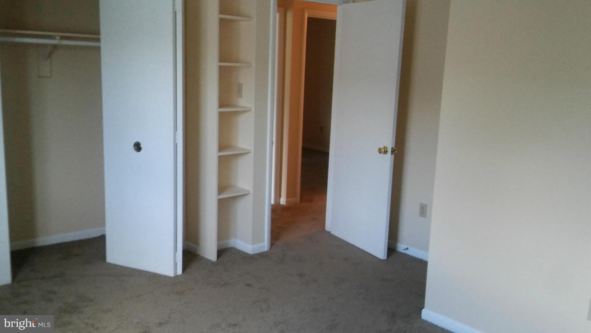 NEWPORT ESTATES - Residential Lease