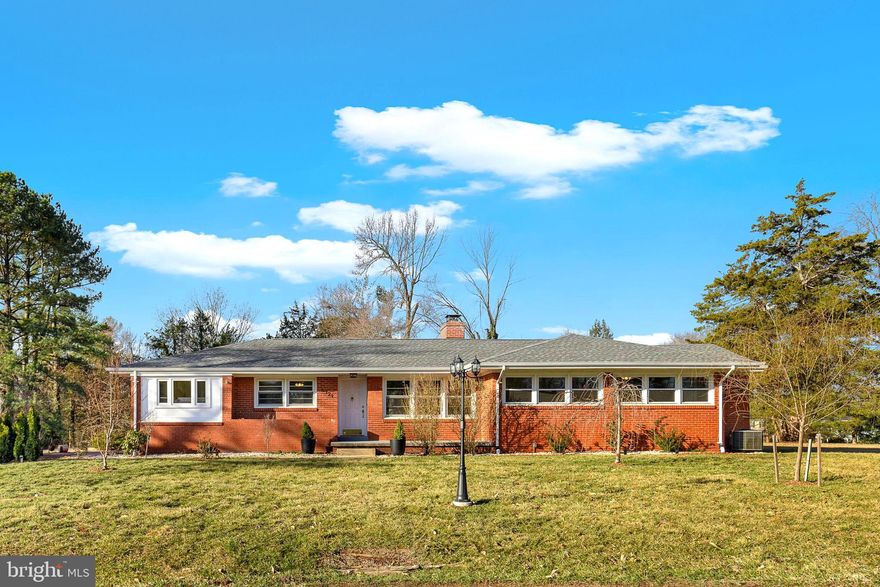 Welcome to your dream home, a stunning brick rambler nestled in the serene town of Warrenton, where country charm meets modern elegance!  This beautifully updated 3-bedroom, 2-bathroom residence sits on a spacious 0.96-acre lot, providing an idyllic private oasis just moments from town amenities.  With an impressive layout, an 1,800-sf walkout basement, and modern upgrades, this property is a must-see for
anyone looking to enjoy the best of both worlds.
Step inside to find elegant hardwood floors, a bright sunroom perfect for morning coffee, and a generous primary bedroom that easily fits a king-sized bed.  The stylishly remodeled kitchen and bathrooms feature
modern cabinets, granite countertops, and new appliances.  Outside, the expansive driveway accommodates both a boat and an RV, while the beautifully landscaped yard offers space for gardening and outdoor living.  Enjoy community access to a serene lake ideal for fishing and canoeing.
Located on the DC side of Warrenton, this brick rambler combines convenience with tranquility, providing easy access to shopping and major routes.  With R2 zoning allowing for various potential uses, this
home is an incredible opportunity for both homeowners and investors alike. 
Don’t miss your chance to make this dream home yours today!