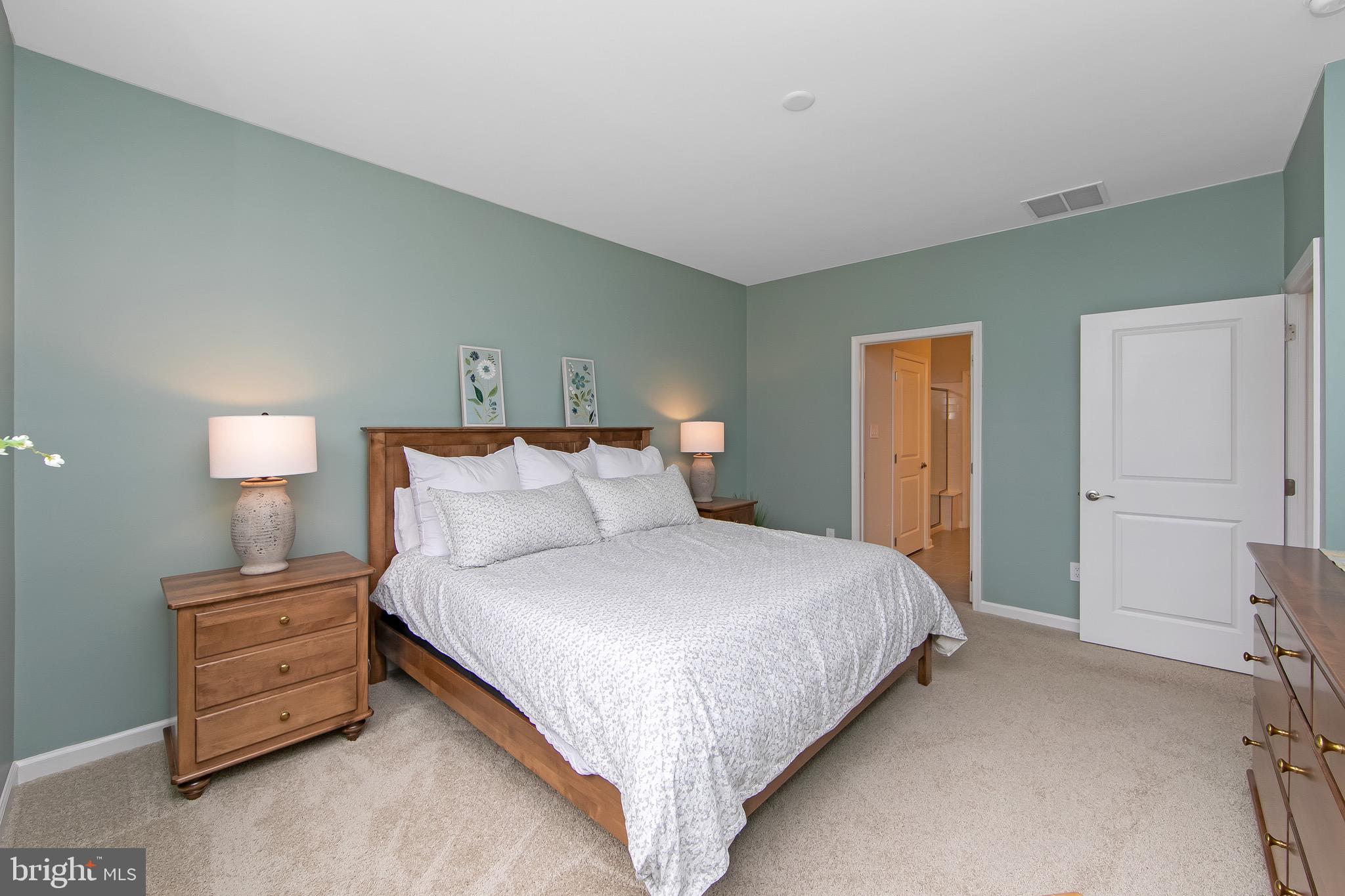 HARBOR PINES - Residential