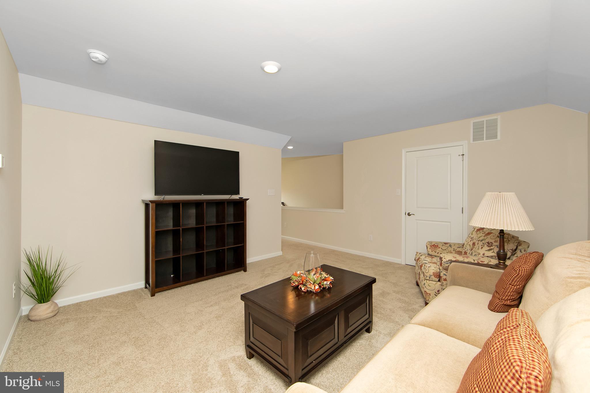 HARBOR PINES - Residential