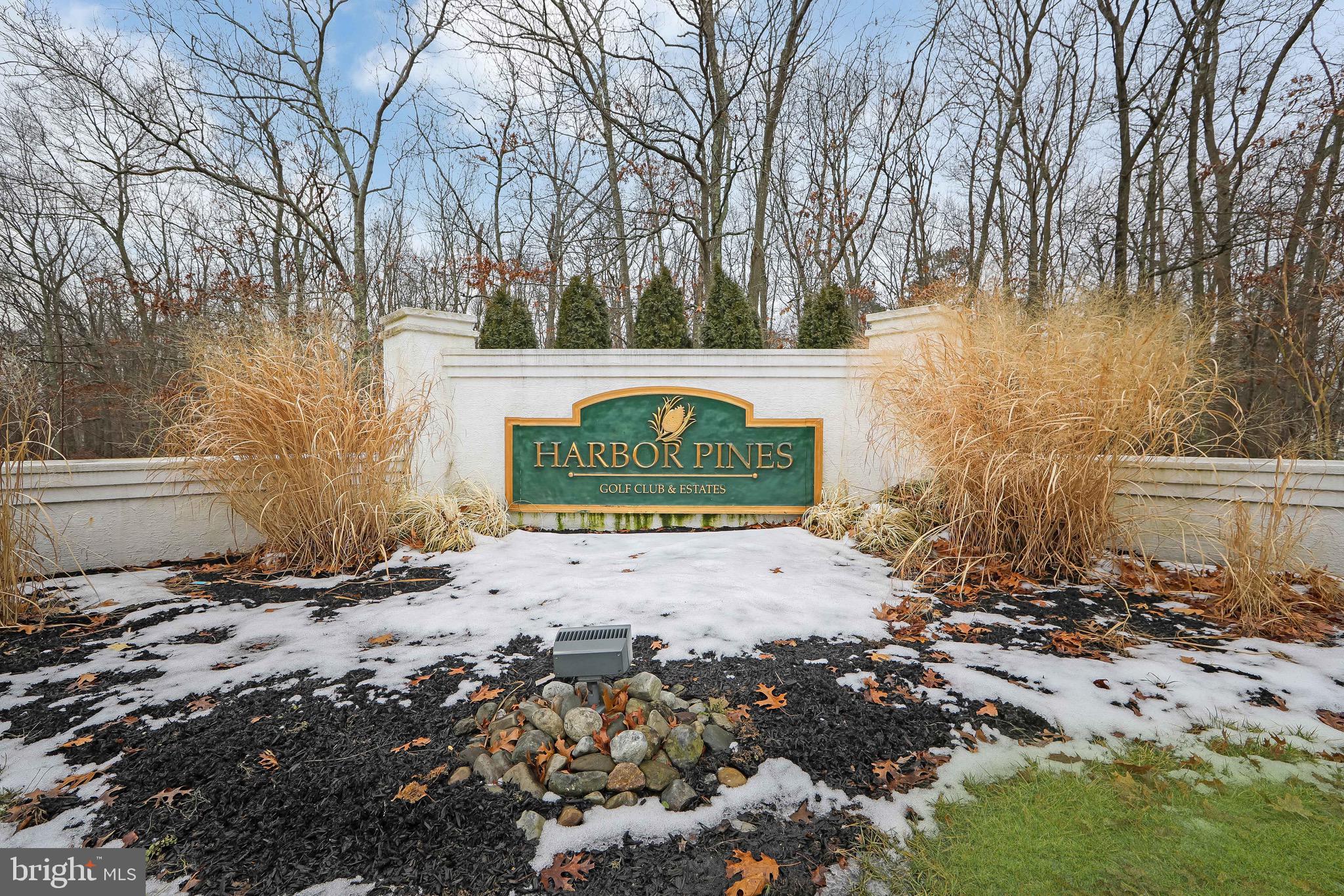 HARBOR PINES - Residential