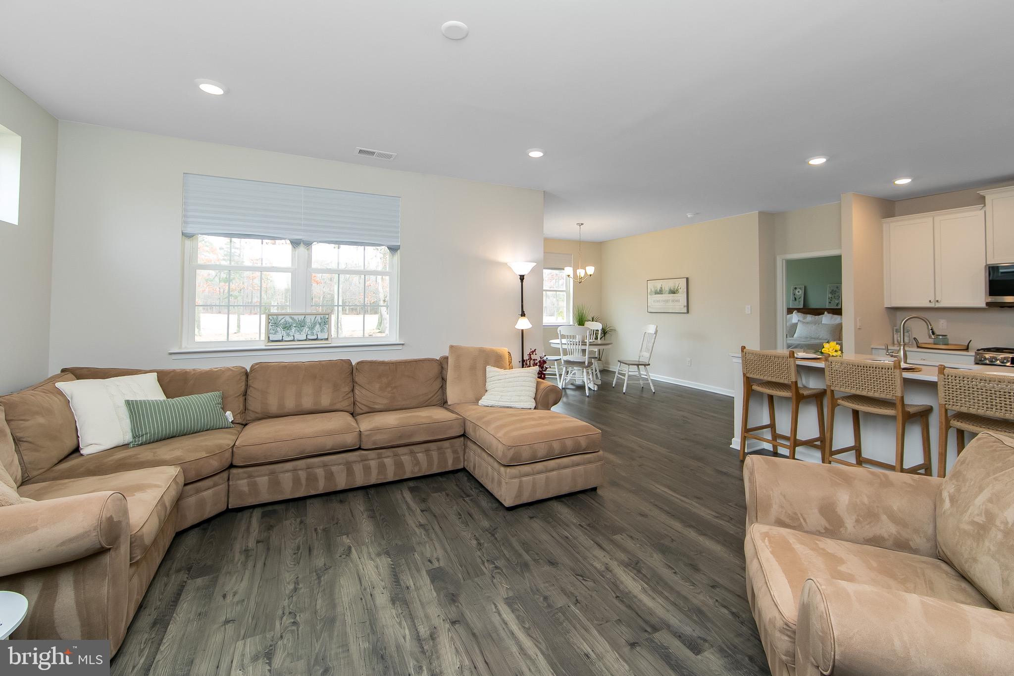 HARBOR PINES - Residential