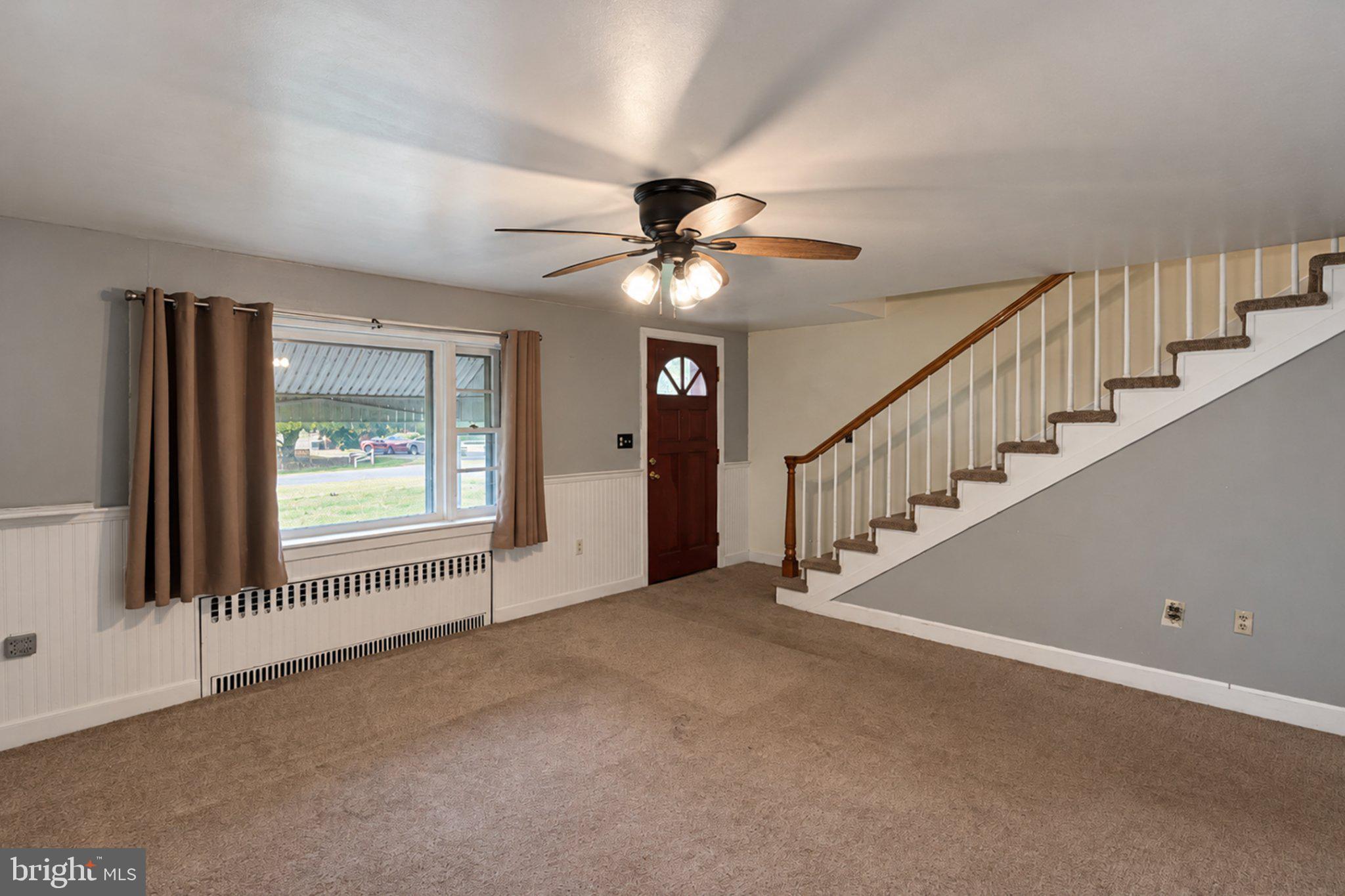 10 HOCH ROAD