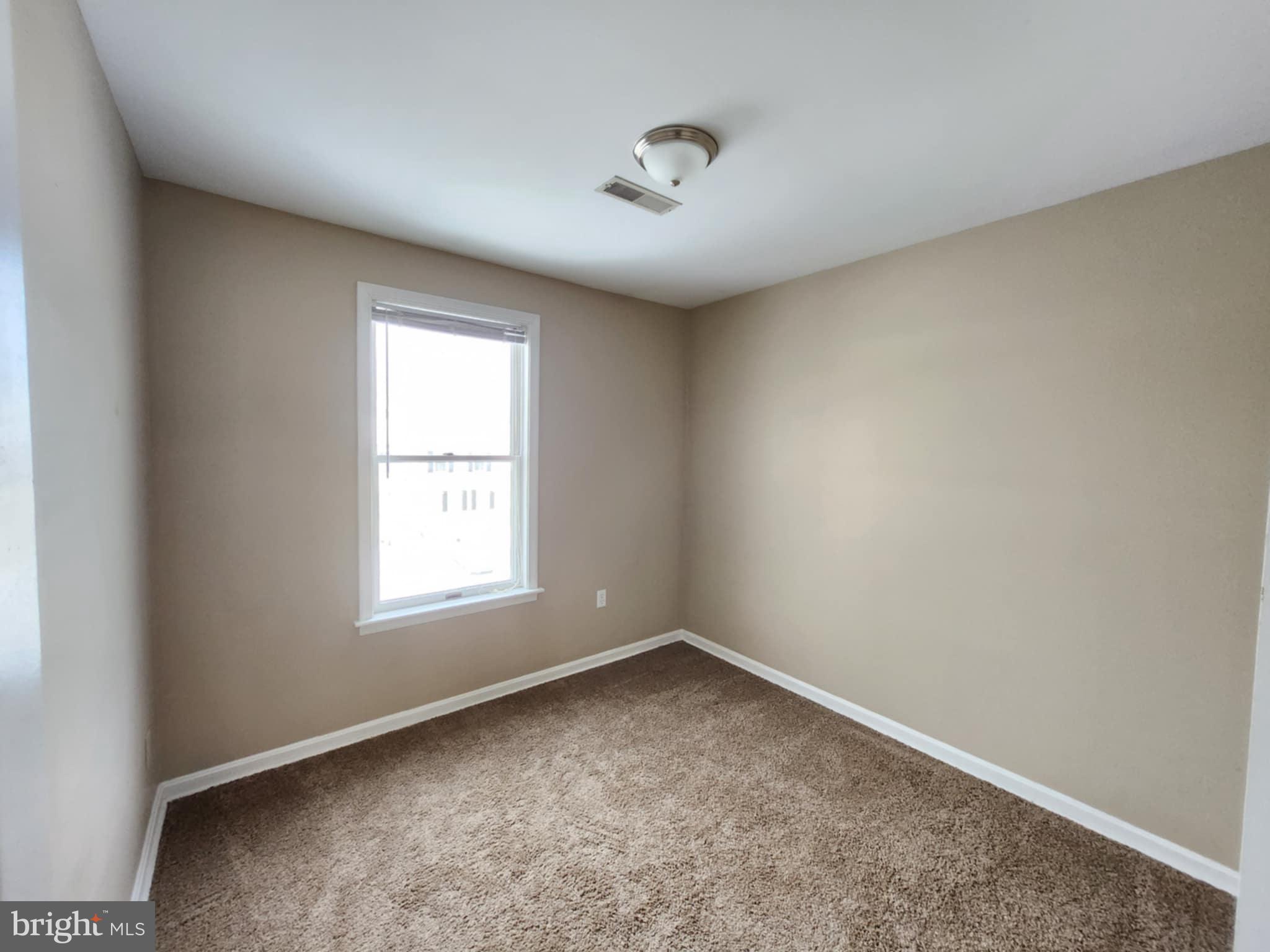 VILLAGE OF VALLEY GREEN - Residential