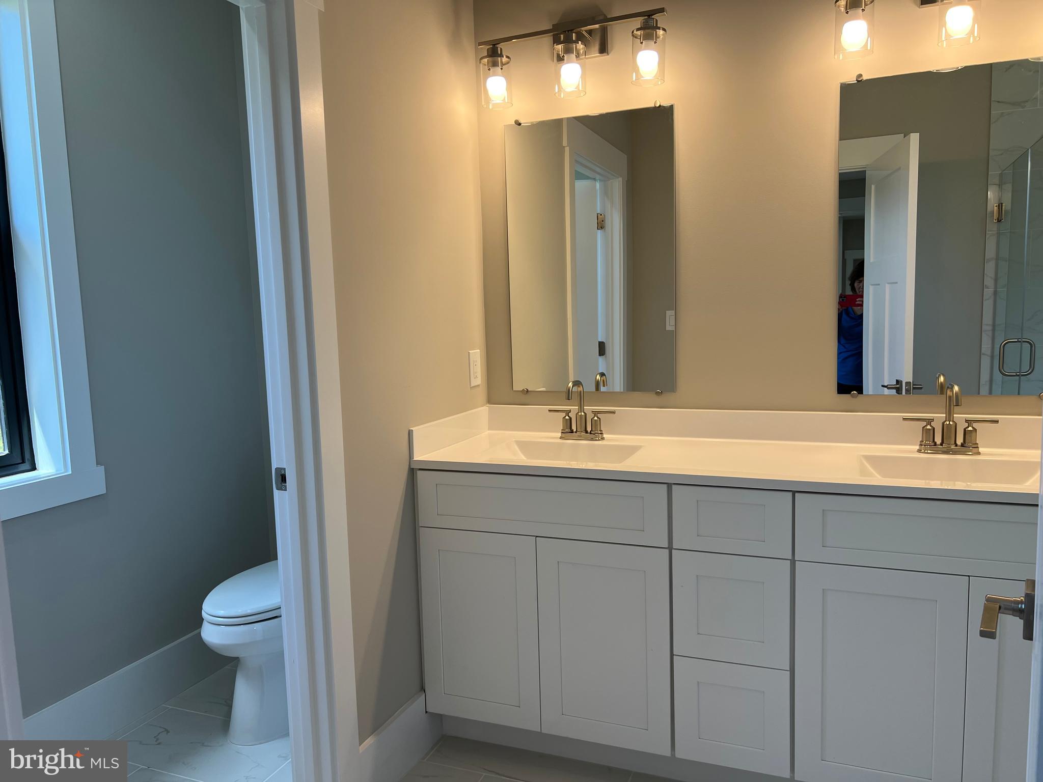 MOOREFIELD - Residential