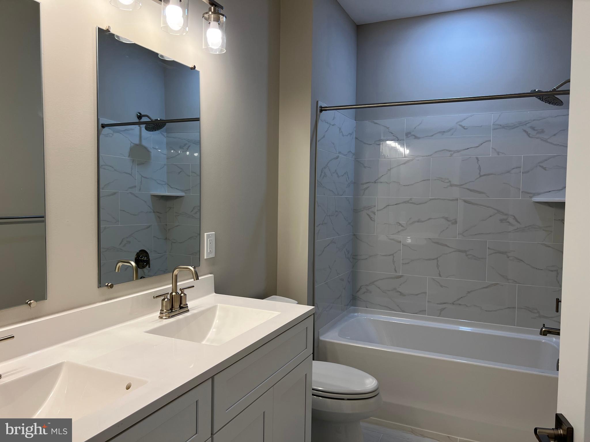 MOOREFIELD - Residential