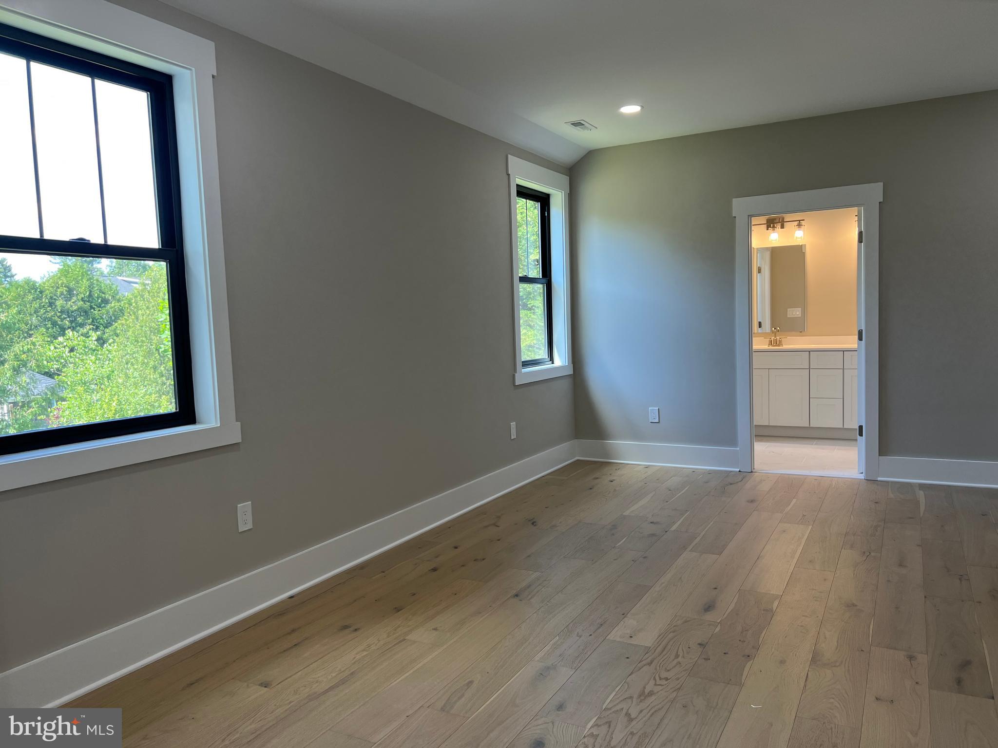 MOOREFIELD - Residential