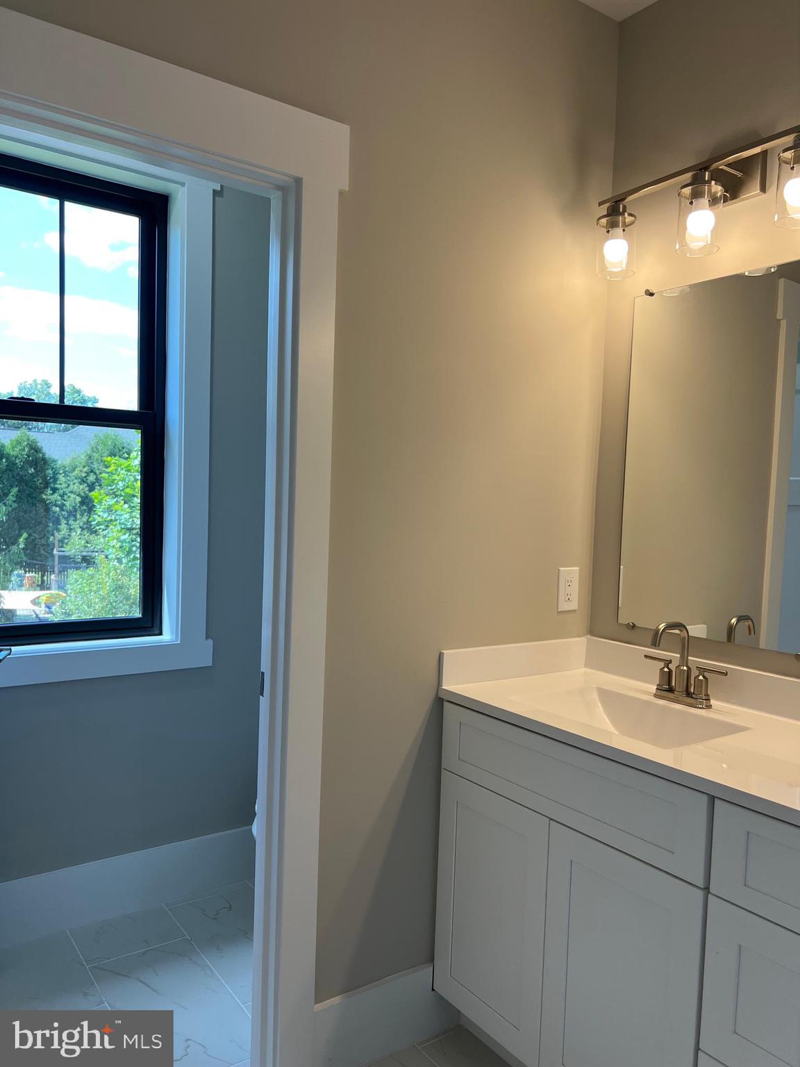 MOOREFIELD - Residential