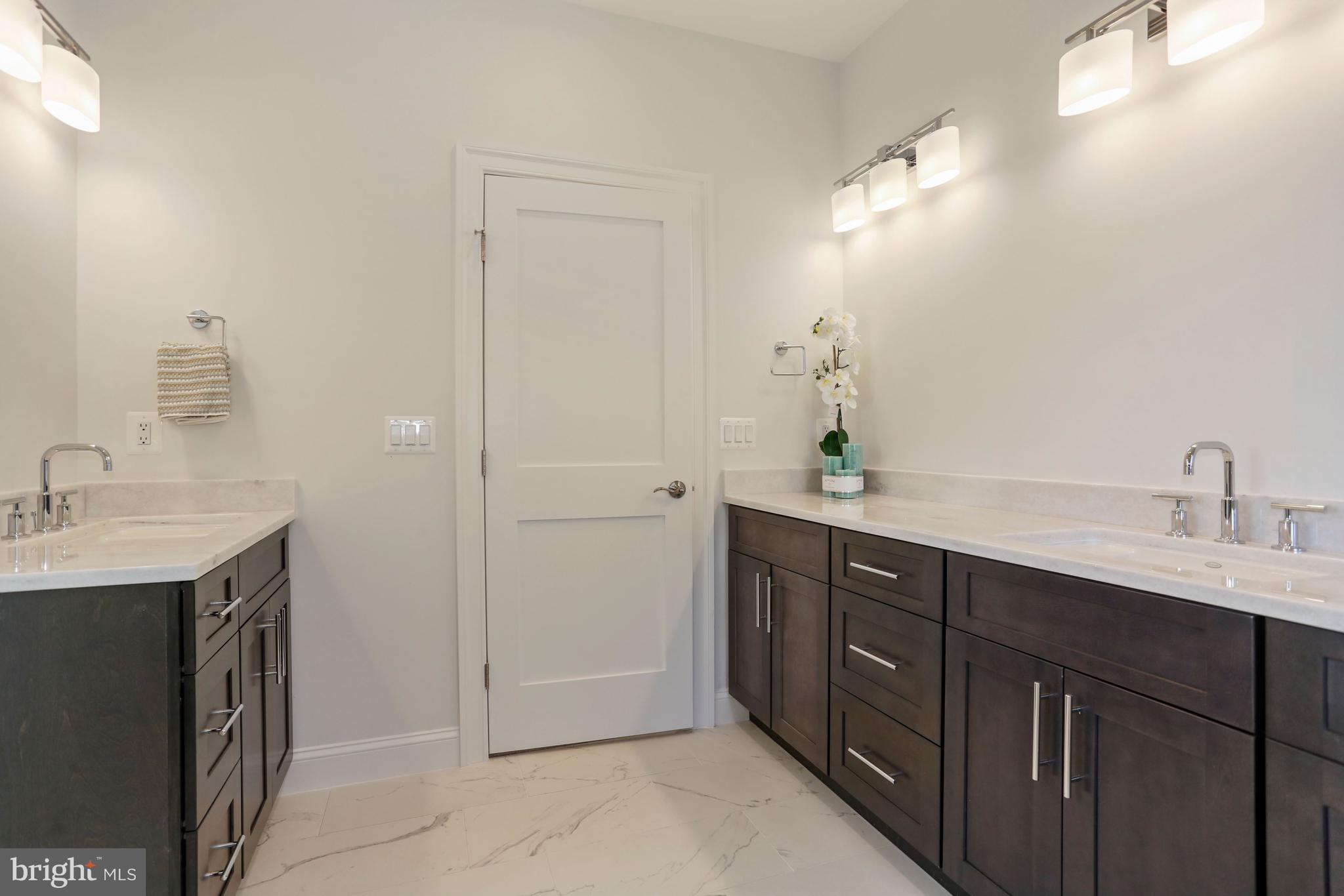 MOOREFIELD - Residential