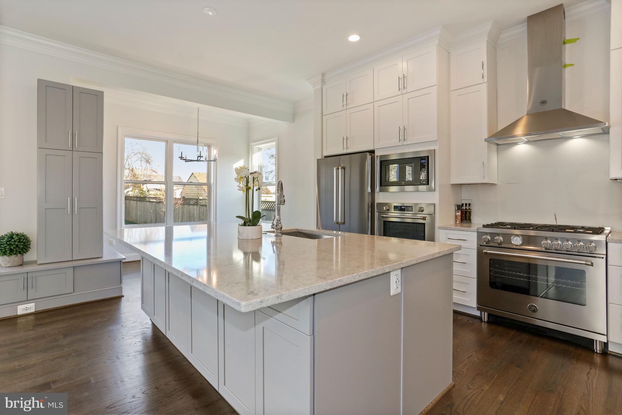 MOOREFIELD - Residential