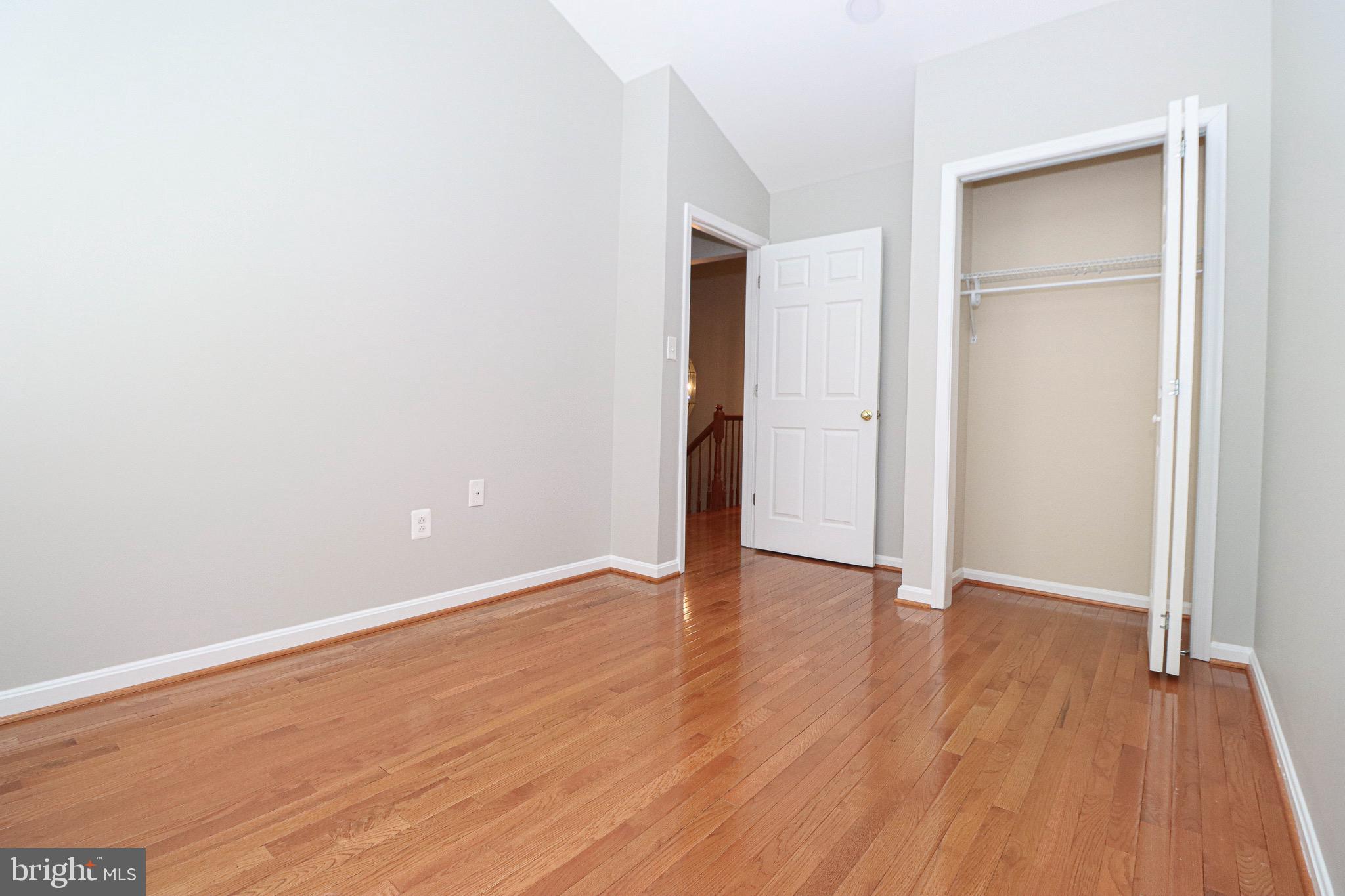 CROFTON MANOR - Residential