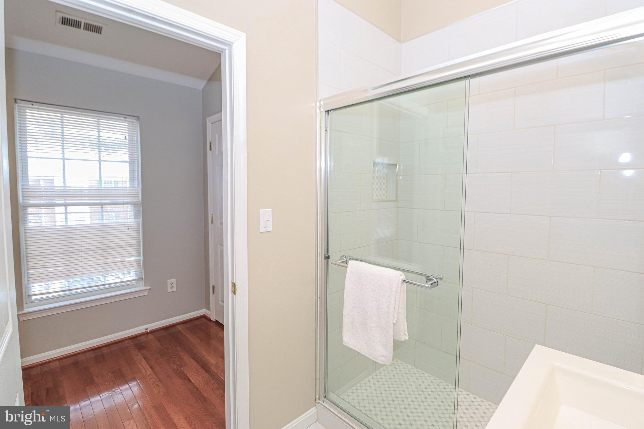 CROFTON MANOR - Residential