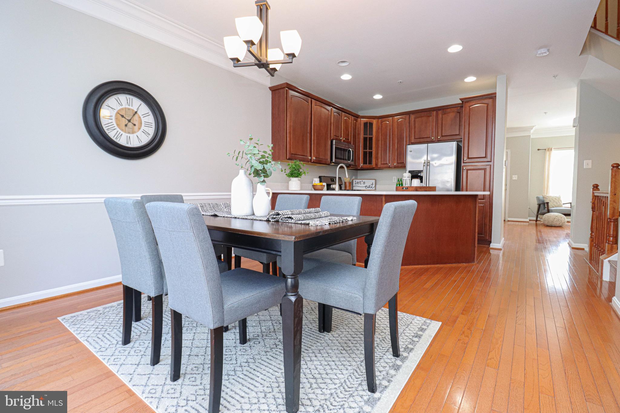 CROFTON MANOR - Residential