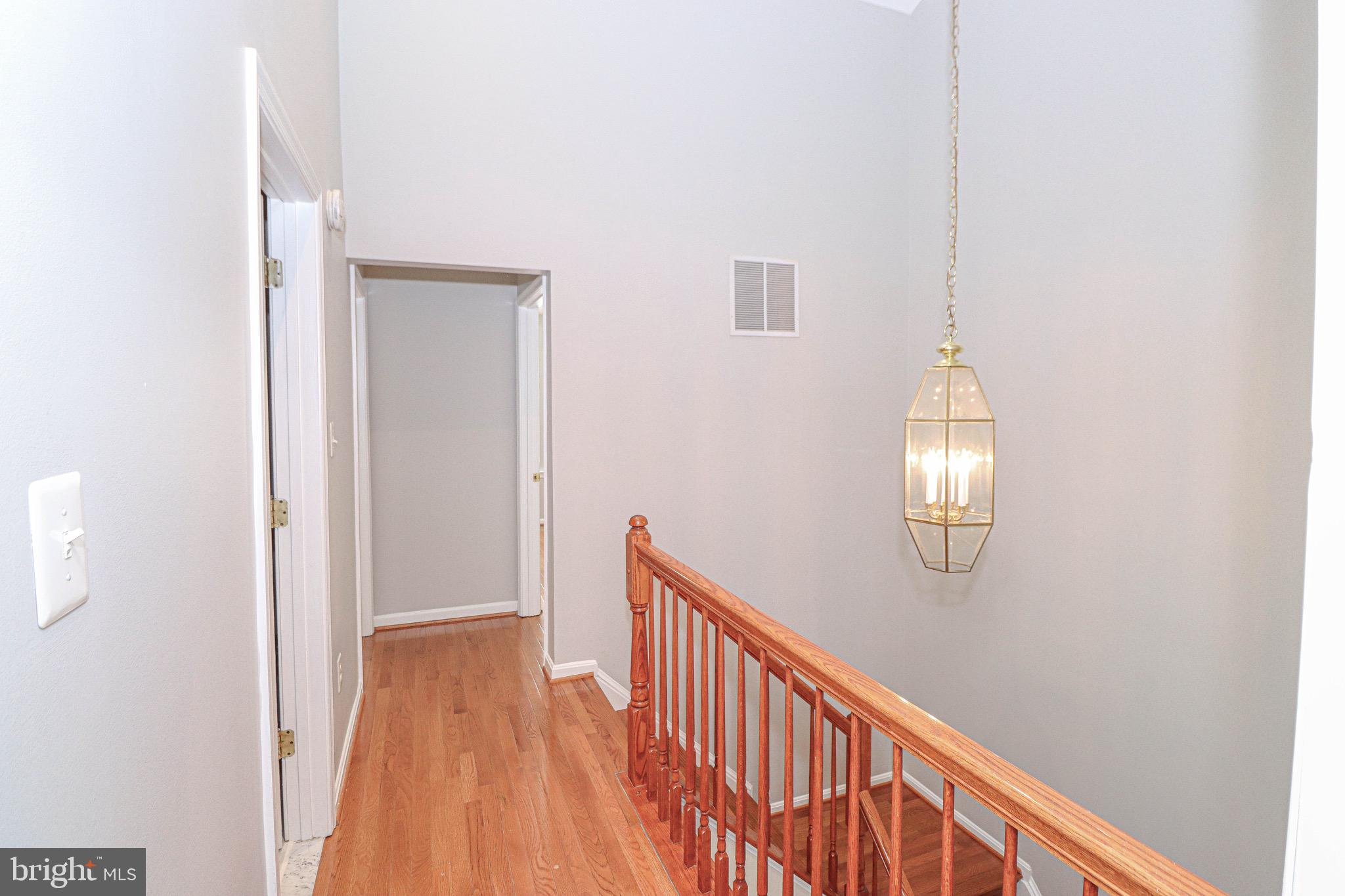 CROFTON MANOR - Residential