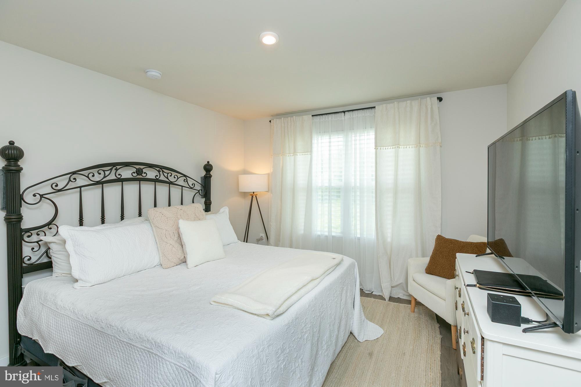 ARCADIA NORTH - Residential