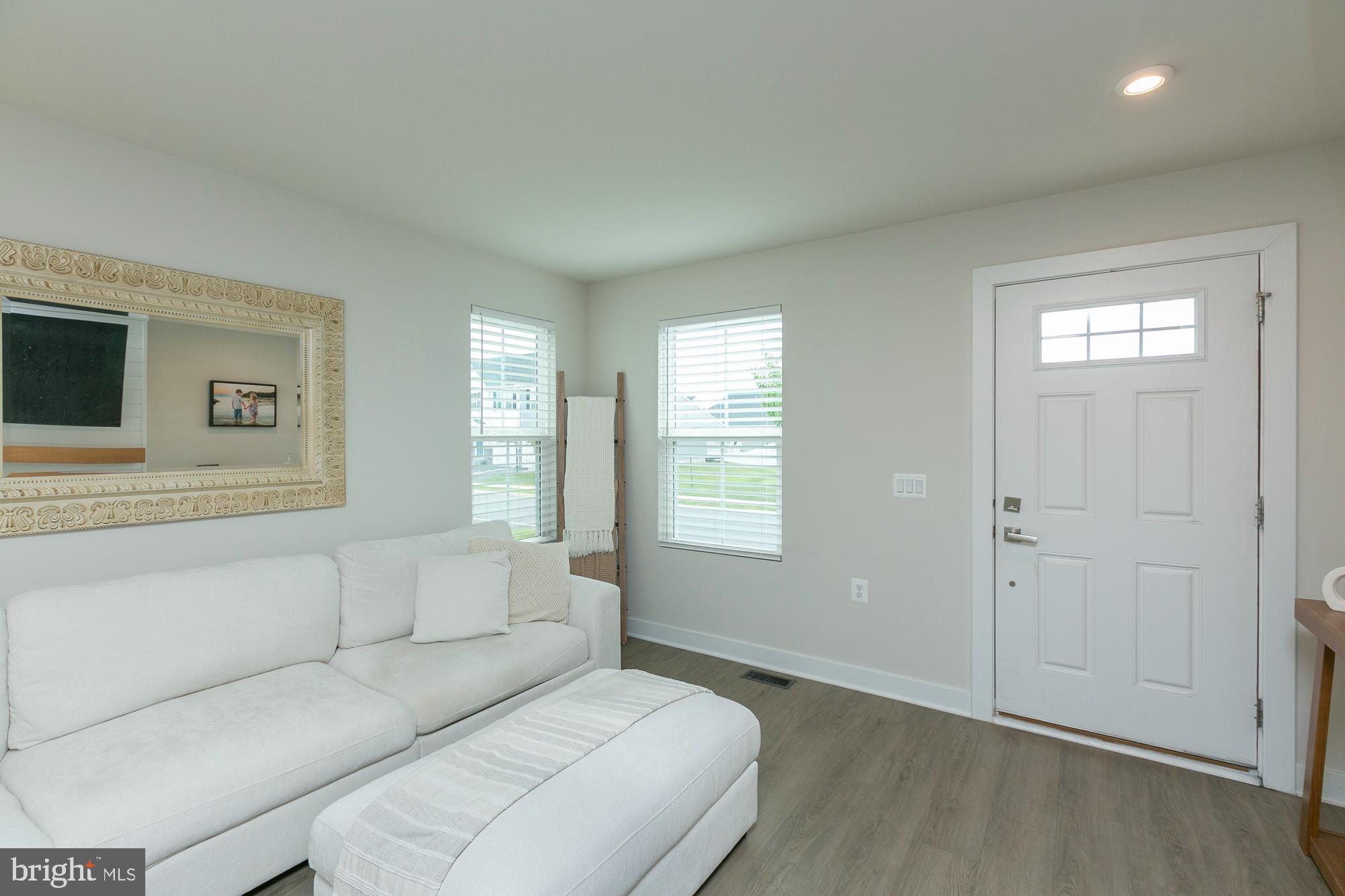 ARCADIA NORTH - Residential