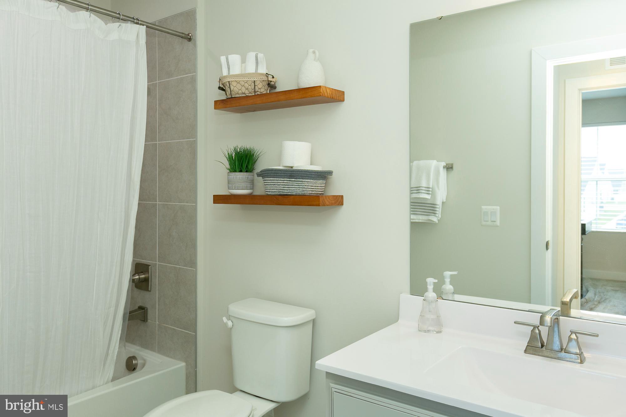 ARCADIA NORTH - Residential