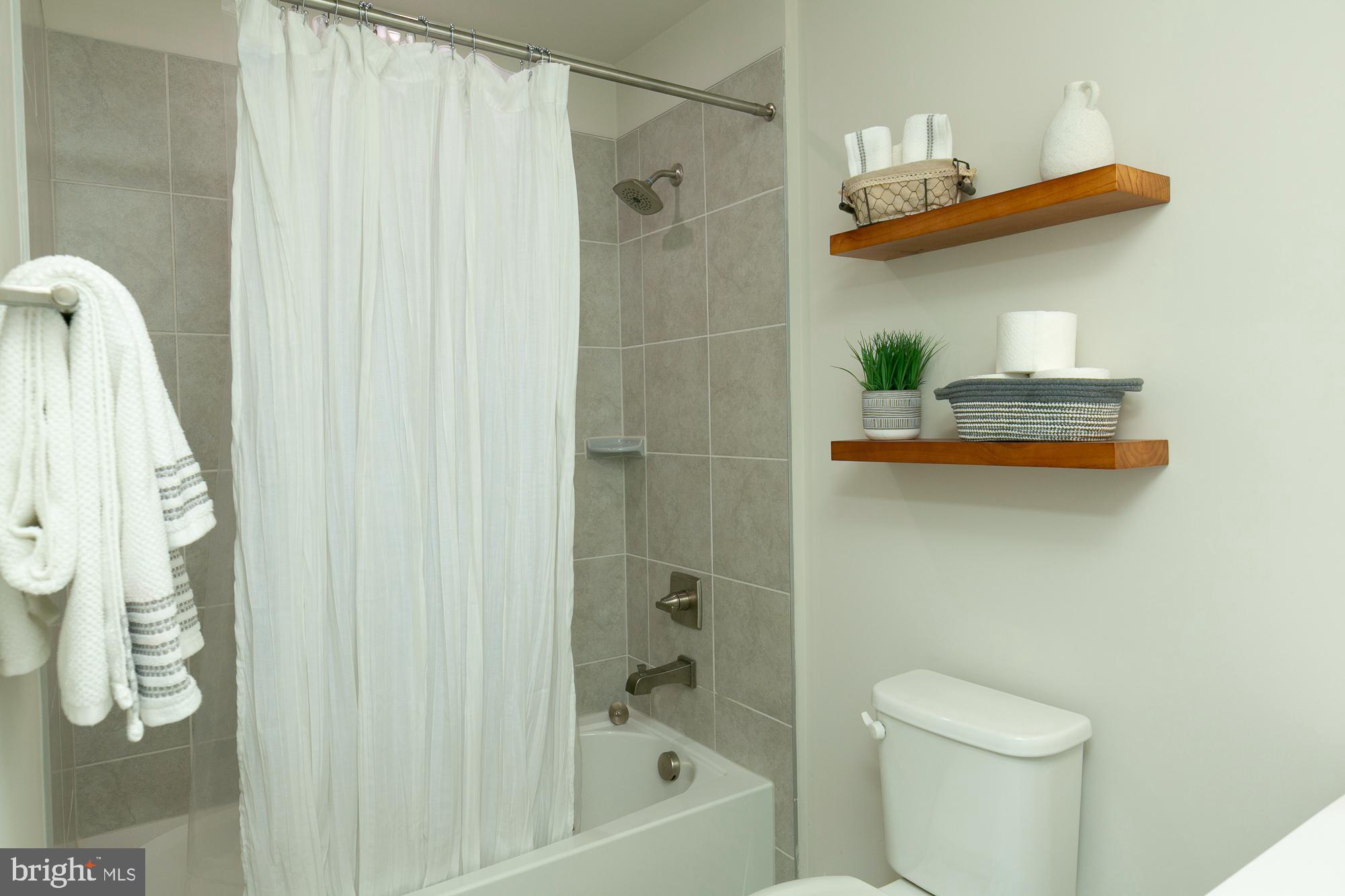 ARCADIA NORTH - Residential