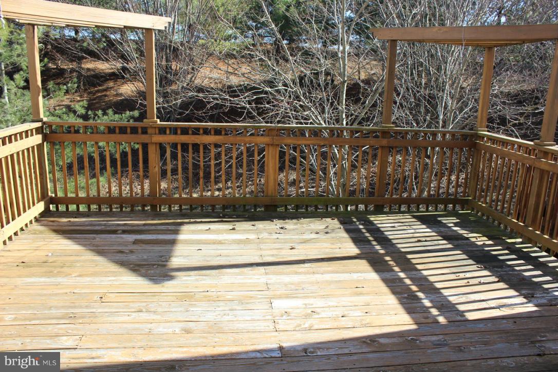 SNOWDEN RIDGE - Residential Lease