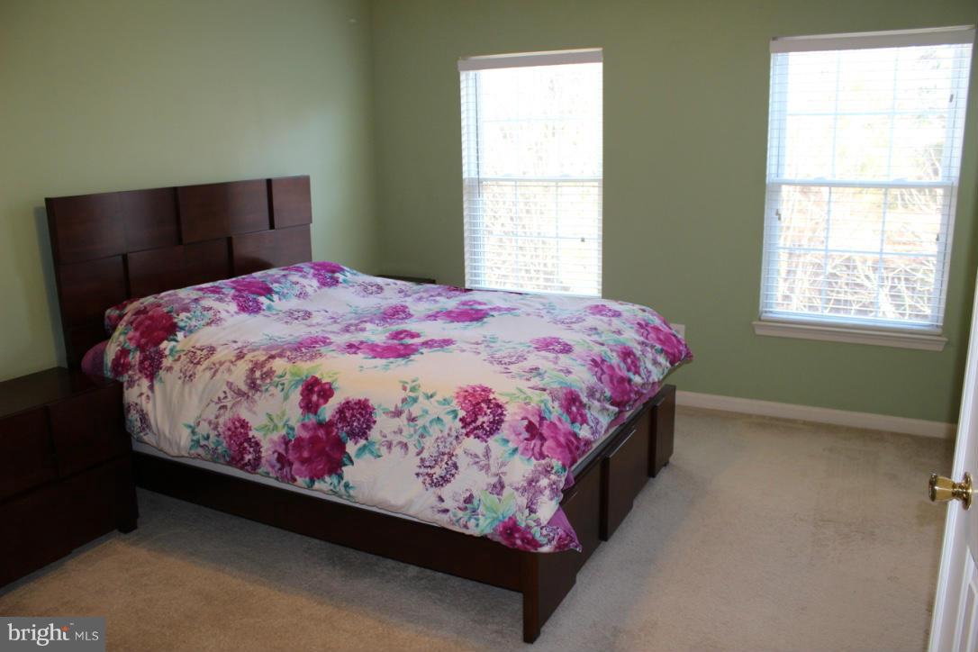 SNOWDEN RIDGE - Residential Lease