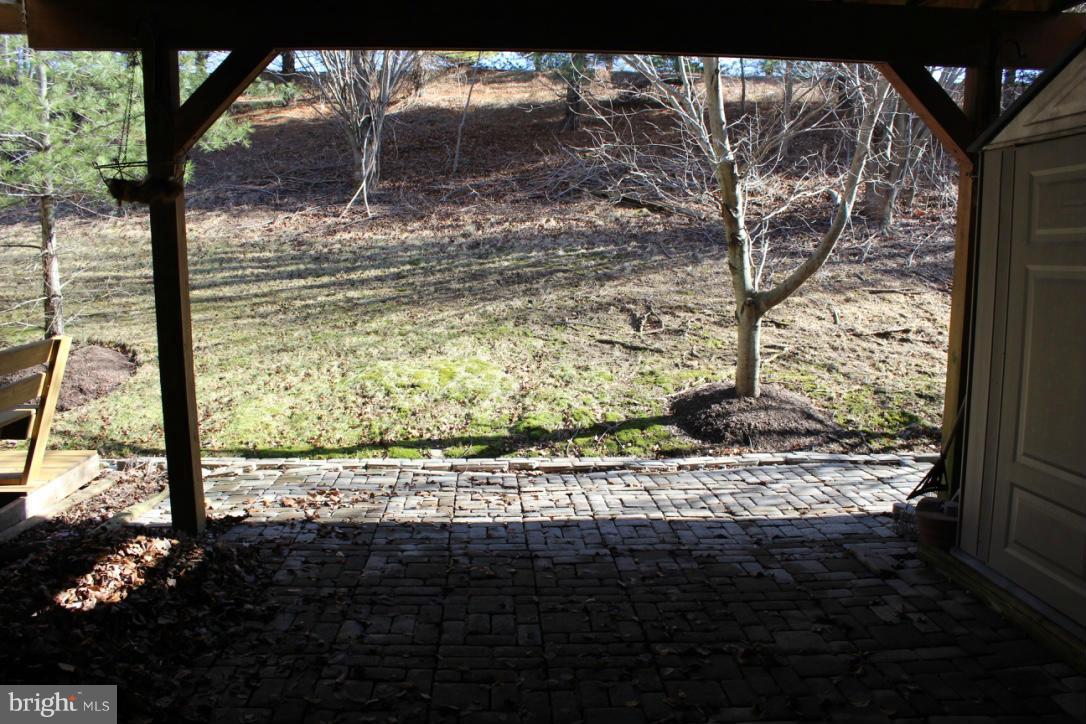 SNOWDEN RIDGE - Residential Lease