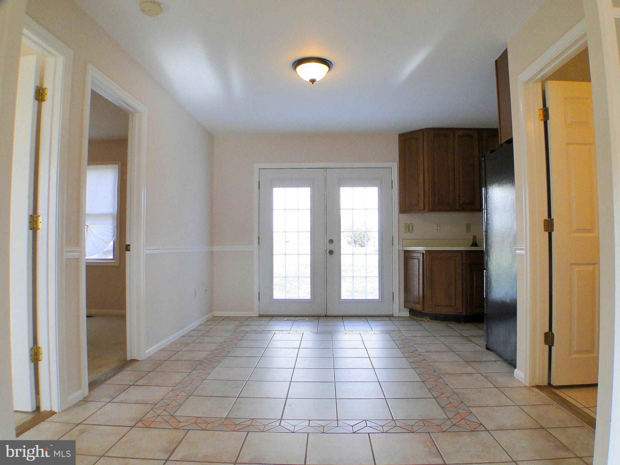 VAN BIBBER MANOR - Residential