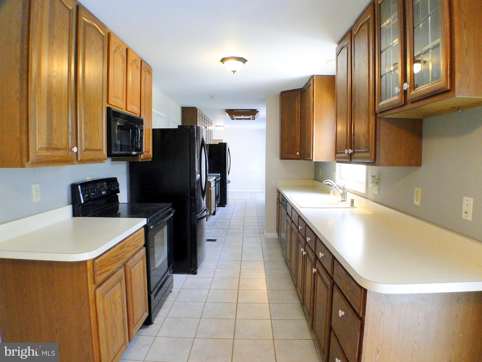 VAN BIBBER MANOR - Residential